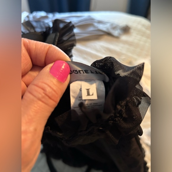 Coquette corset sz lrg and nylons - Picture 3 of 5